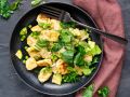 Gnocchi mit Mangold, Erbsen und Dill Rezept