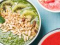 Grüne Smoothie-Bowl mit Kiwi Rezept