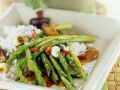 Grüner Spargel asiatisch zubereitet Rezept