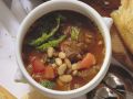 Gulaschsuppe mit Bohnen Rezept
