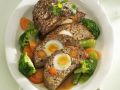 Hackbraten mit Eiern und Möhren gefüllt Rezept