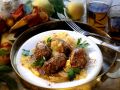 Hackfleischbällchen mit Zwiebelsauce Rezept