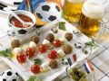 Hackfleischspieße mit Tomate und Mozzarella zum Fußballspiel Rezept