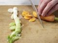 Hähnchen-Spargel-Pfanne Zubereitung Schritt 3 Hähnchen-Spargel-Pfanne Zubereitung Schritt 3