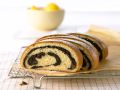 Heferolle mit Mohnfüllung Rezept