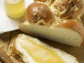Hefezopf mit Butter und Honig Rezept