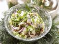 Heringssalat mit Apfel und Gurke Rezept