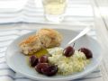 Herzhafter Joghurt auf griechische Art (Tzatziki) mit Kalamata-Oliven Rezept