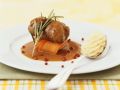 Hirschroulade mit Rotweinsauce Rezept