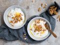 Honig-Skyr mit Nüssen Rezept