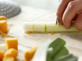Hühnersuppe nach Großmutters Art – smarter Zubereitung Schritt 5 Hühnersuppe nach Großmutters Art – smarter Zubereitung Schritt 5
