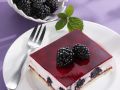Joghurtschnitte mit Brombeeren Rezept