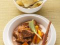 Kalbsgulasch mit Nudeln Rezept