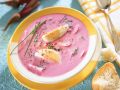 Kalte Rote Bete-Suppe mit hartem Ei (Chlodnik) Rezept