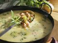 Kartoffel-Estragon-Suppe mit Schinken Rezept