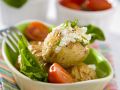 Kartoffeln mit Salat und Quark Rezept