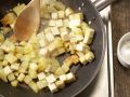 Kartoffelpfanne "Indianer-Schmaus" Zubereitung Schritt 9 Kartoffelpfanne "Indianer-Schmaus" Zubereitung Schritt 9