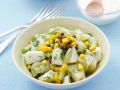 Kartoffelsalat mit Gurke und Mais Rezept