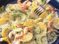 Kartoffelsalat mit Gurken und Shrimps Rezept