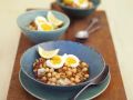Kichererbsen-Gemüse-Pfanne mit Eiern Rezept