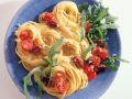 Knoblauch-Spaghetti mit Tomaten und Oliven Rezept