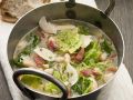 Kohlsuppe mit Bohnen und Speck Rezept