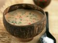 Kokossuppe mit Tamarinde, Koriander und Minze Rezept