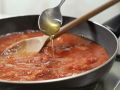Kürbis-Gnocchi mit Tomatensauce Zubereitung Schritt 2 Kürbis-Gnocchi mit Tomatensauce Zubereitung Schritt 2