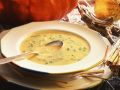 Kürbiscremesuppe mit Kräutern Rezept