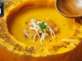 Kürbissuppe im Kürbis für den Thermomix® Rezept