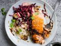 Lachs mit Blitz-Rotkohl-Kimchi und Naturreis Rezept