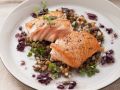 Lachsfilets auf Berglinsen Rezept
