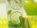 Limetten-Drink mit Minze Rezept