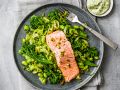 Limetten-Pistazien-Lachs mit grünem Gemüse Rezept