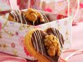 Marzipan-Nuss-Herzen Rezept