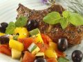 Mediterranes Gemüse mit Lammkoteletts Rezept