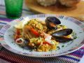 Meeresfrüchte-Paella mit Hähnchen Rezept
