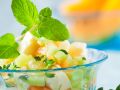 Melonen-Gurkensalat mit Feta Rezept