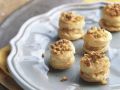 Mini-Pasteten mit Camembert und Walnüssen Rezept