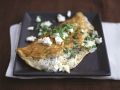 Mit Feta gefülltes Omelette Rezept