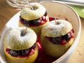 Mit Kirschen gefüllte Bratäpfel Rezept