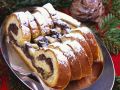 Mohnstollen mit Marzipan Rezept