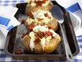 Ofenkartoffel mit Käse und Tomaten gefüllt Rezept