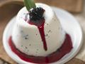 Panna cotta auf Brombeer-Spiegel Rezept