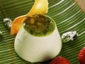 Panna cotta mit Basilikum und Pesto Rezept