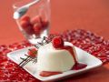 Panna cotta mit Himbeersauce Rezept