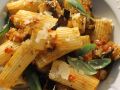 Pasta mit Aubergine und Basilikum Rezept