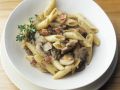 Pasta mit Champignon-Speck-Soße Rezept