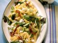 Pasta mit Spargel, Tomaten und Feta Rezept