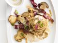 Pasta mit Steinpilz-Radicchio-Soße Rezept